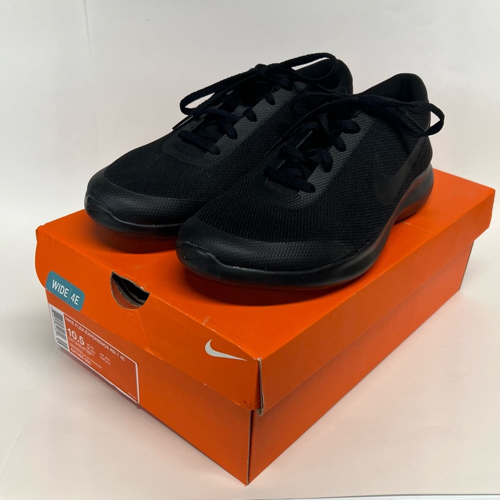 Nike Flex Experience Black Running Shoes